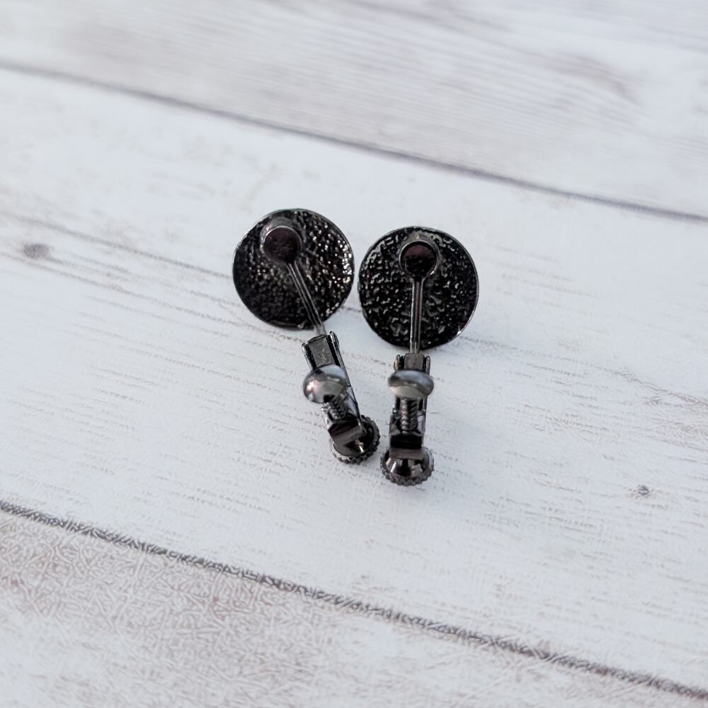 Vintage Clip On Earrings - Pretty Dark Tones with Gems - 0.5" - Picture 4 of 5